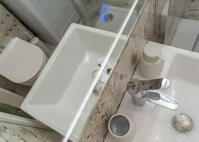 Mare Al Mare Apartman *